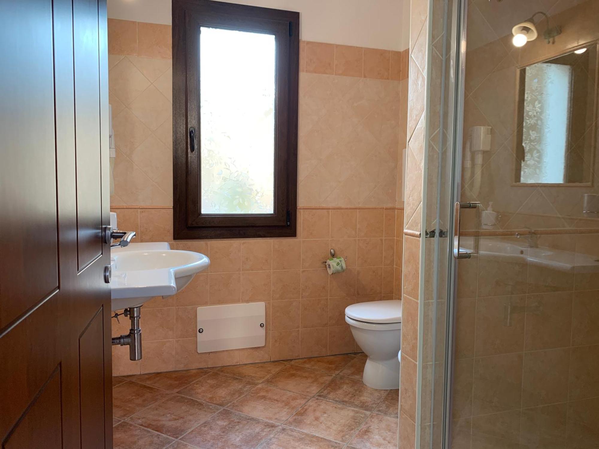 Cort'E Nastasj Otel Tertenìa Dış mekan fotoğraf