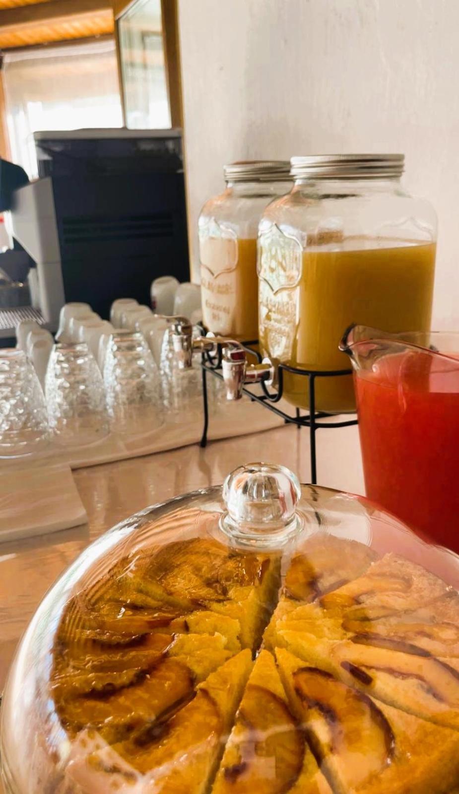 Cort'E Nastasj Otel Tertenìa Dış mekan fotoğraf