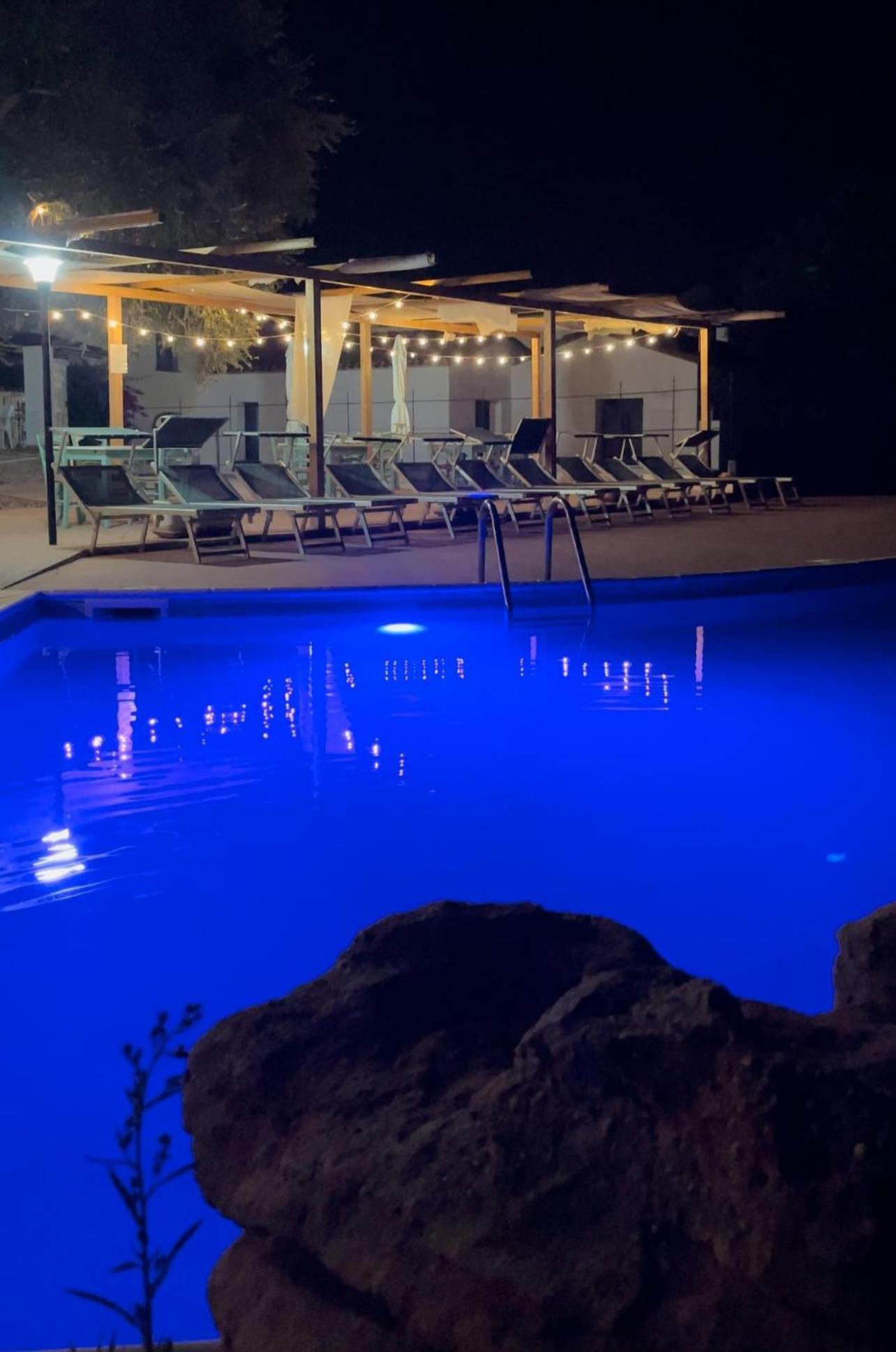 Cort'E Nastasj Otel Tertenìa Dış mekan fotoğraf