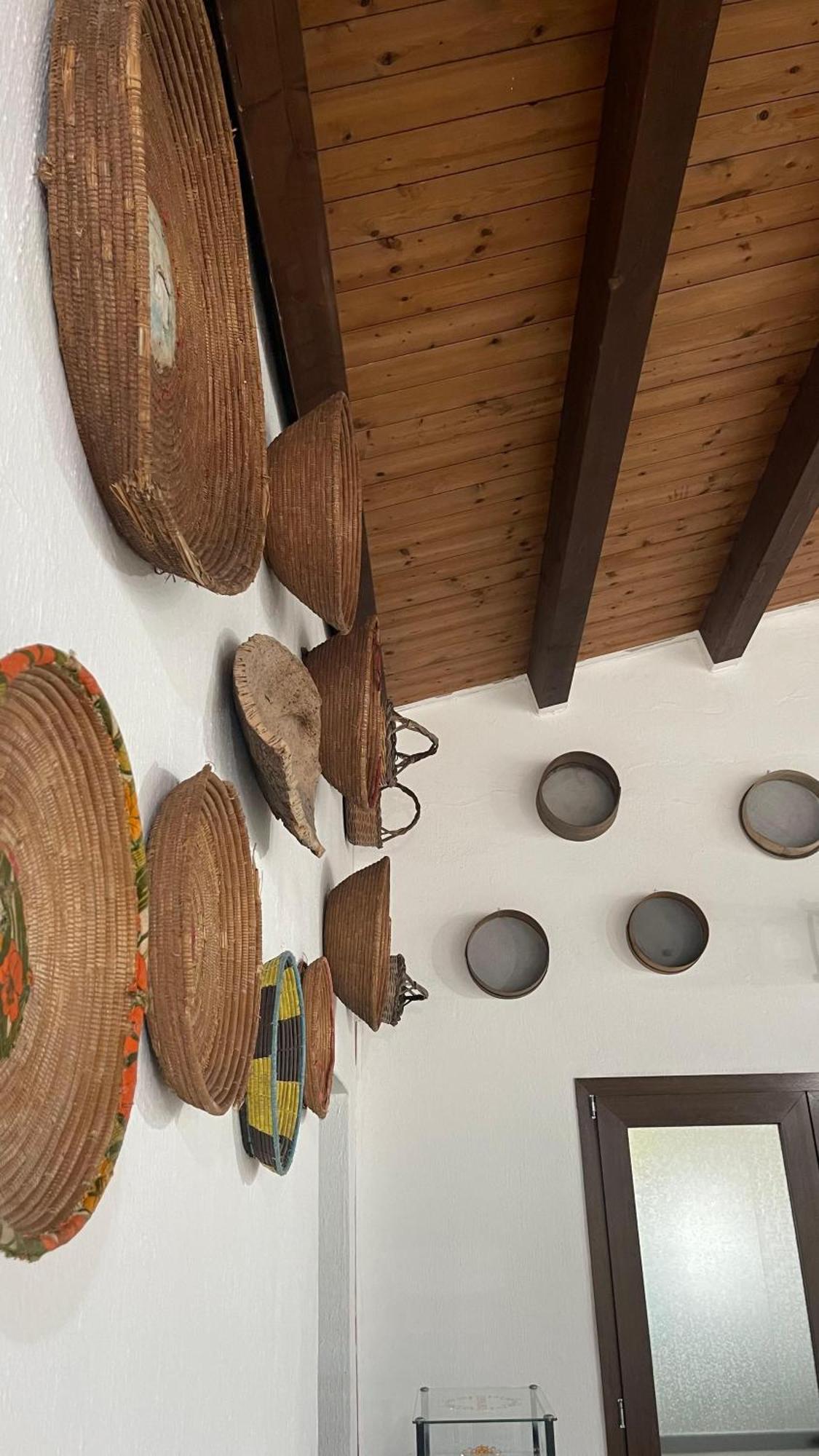Cort'E Nastasj Otel Tertenìa Dış mekan fotoğraf